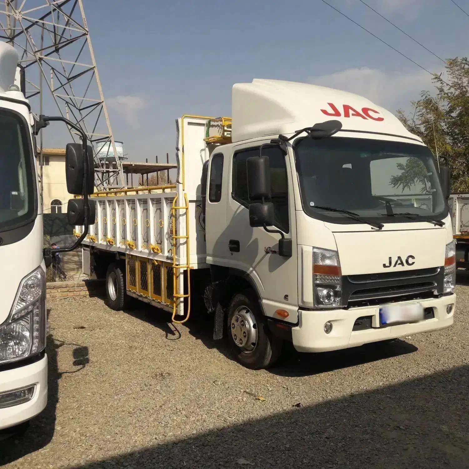 جک۶تن.۱۴۰۲.فورس۸.۵تن.۱۴۰۱|خودرو سنگین|ارومیه, |دیوار