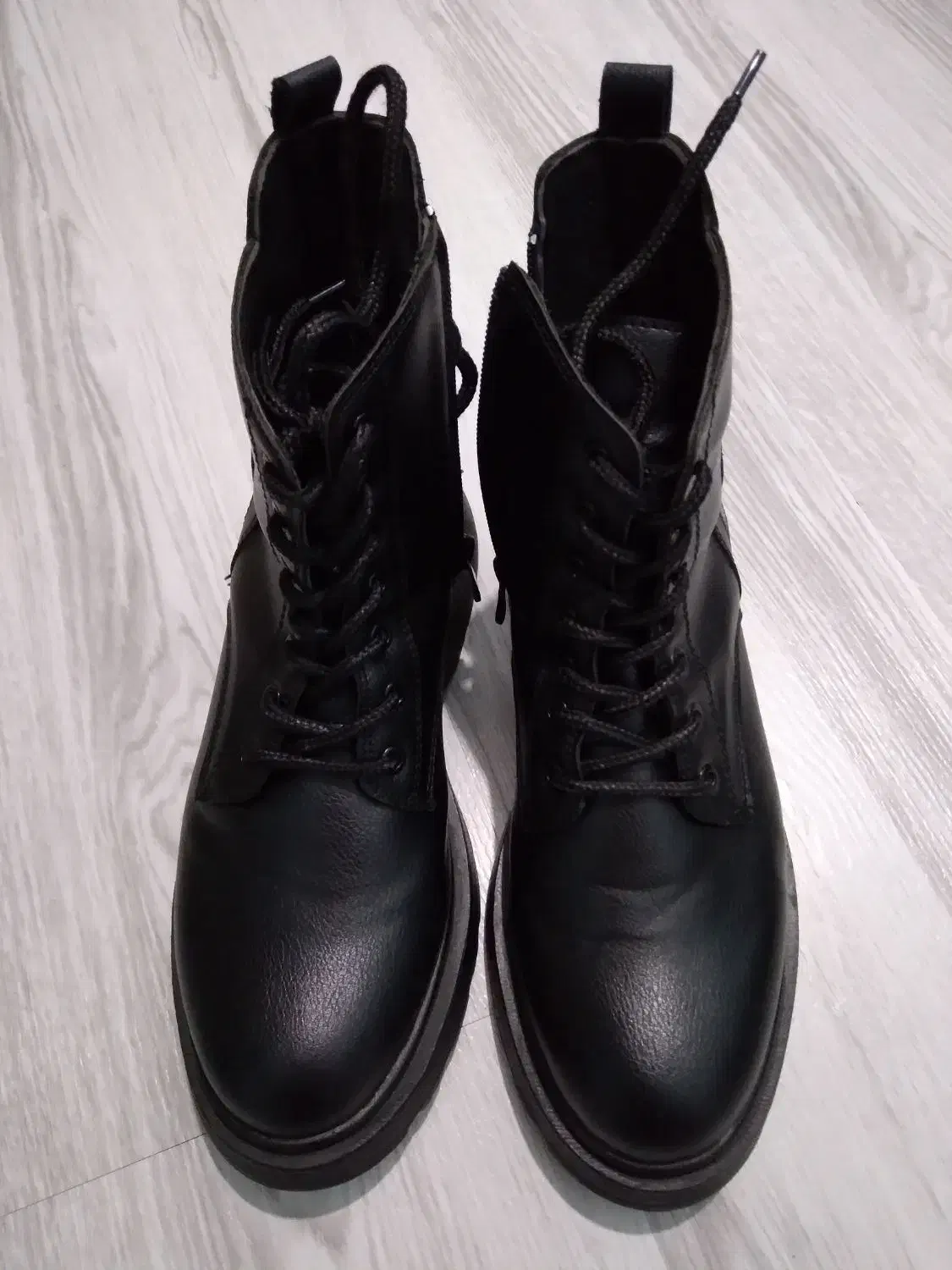 بوت مشکی نو|کیف، کفش، کمربند|رشت, گلزاران|دیوار