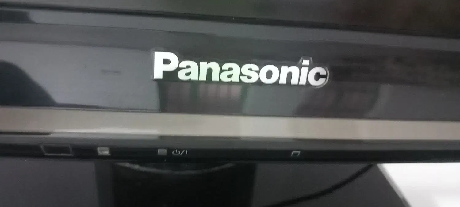 ال سی دی پاناسونیک ۴۲ اینچ در حد نو|تلویزیون و پروژکتور|لردگان, |دیوار