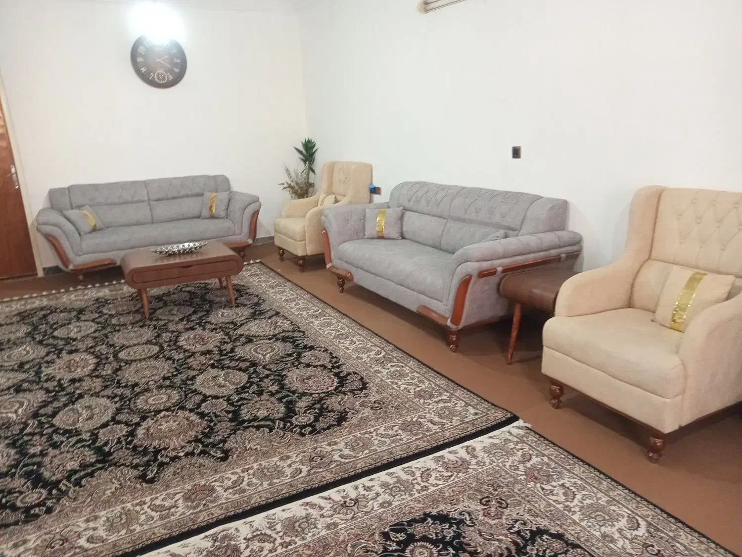 مبل راحتی|مبلمان خانگی و میز عسلی|کوهدشت, |دیوار