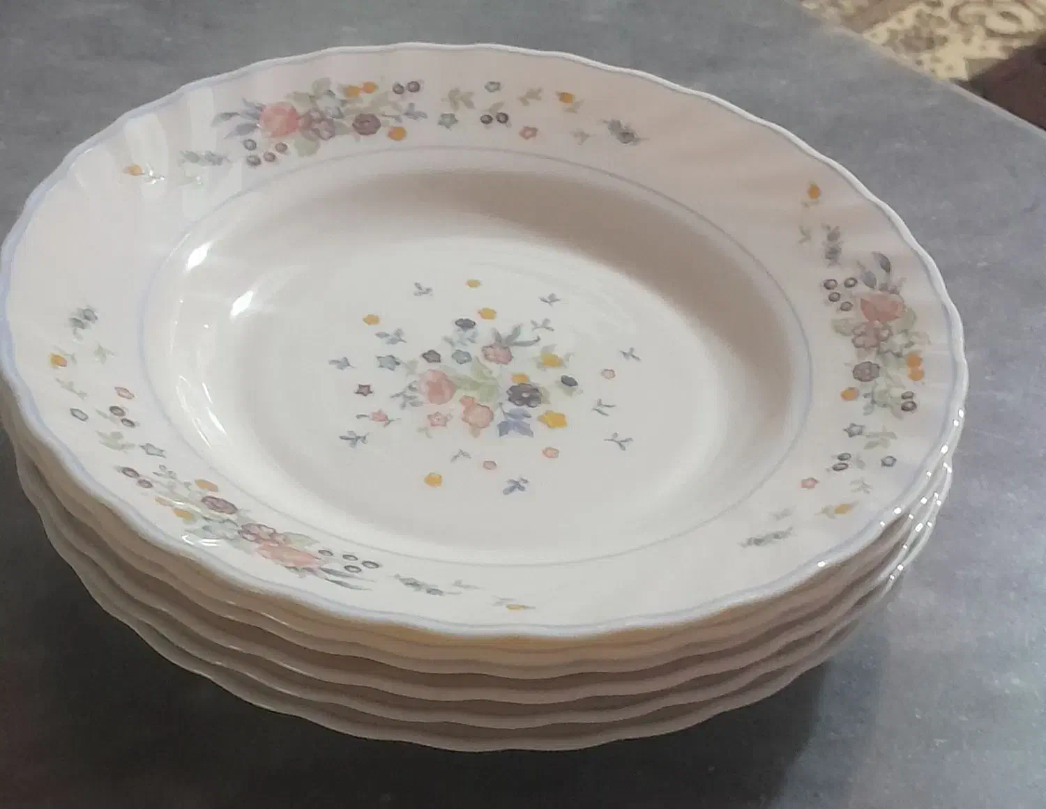 بشقاب ویکتوریا اصل|ظروف سرو و پذیرایی|ارومیه, |دیوار