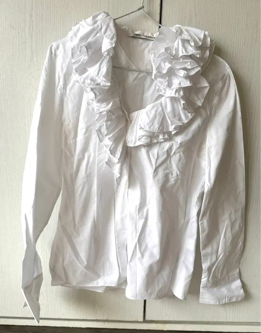 شومیز|لباس|شیراز, باغ تخت|دیوار