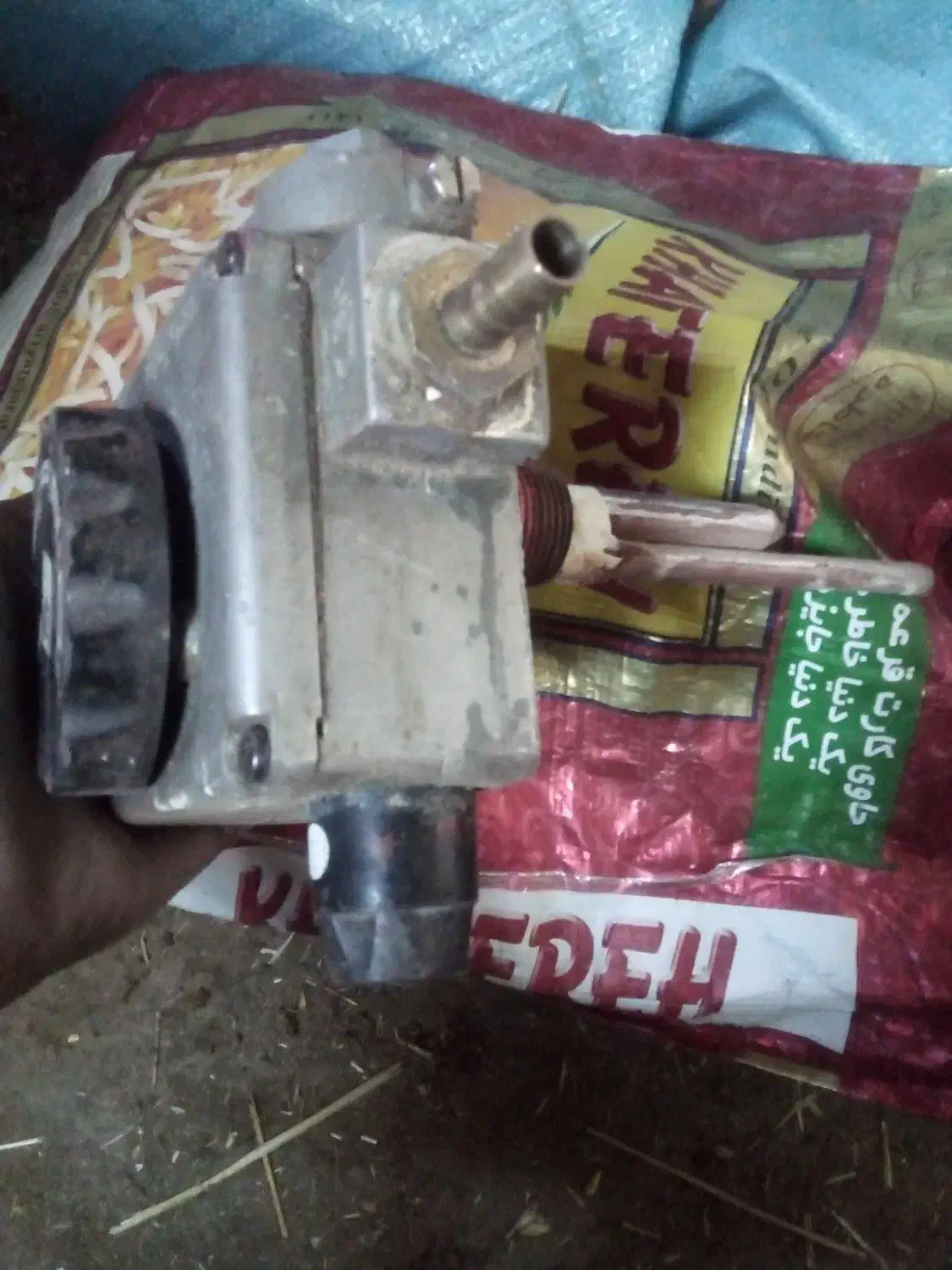 ترموستات آب گرمکن زمینی سالم سالم|آبگرمکن، پکیج، شوفاژ|تویسرکان, |دیوار