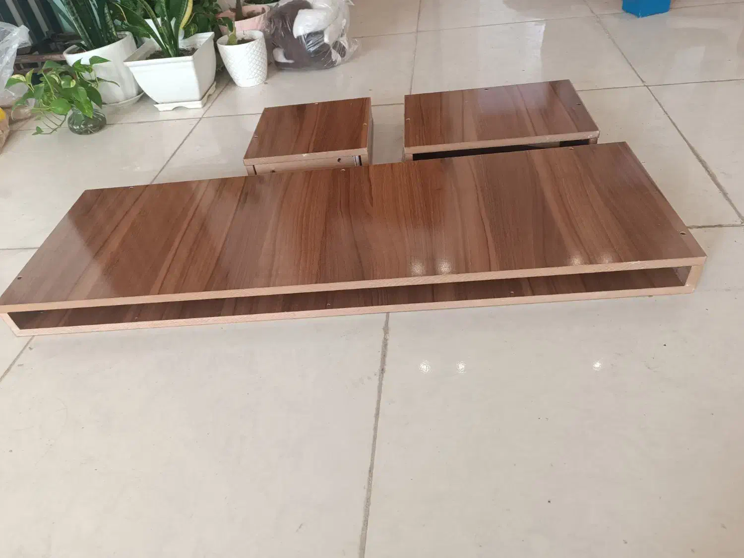 زیر تلویزیون دیواری(شلف دیواری)|کتابخانه، شلف، قفسه‌های دیواری|اردبیل, |دیوار