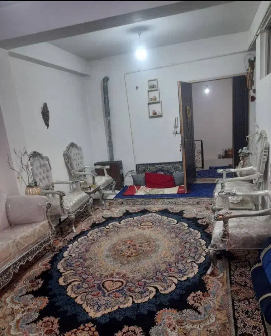 راه جدا خوش قیمت با پارکینگ|فروش آپارتمان|آستانه اشرفیه, |دیوار