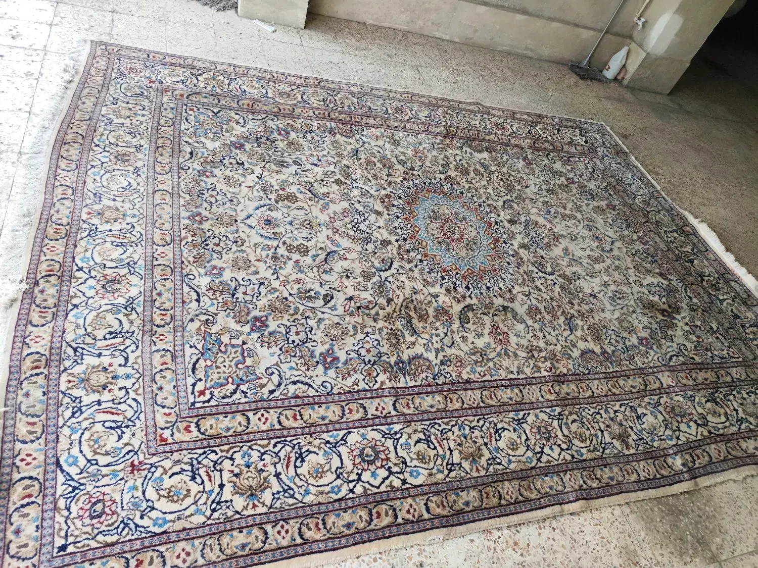 فرش دستباف پشم صد در صد قالی دست بافت|فرش|ملارد, |دیوار