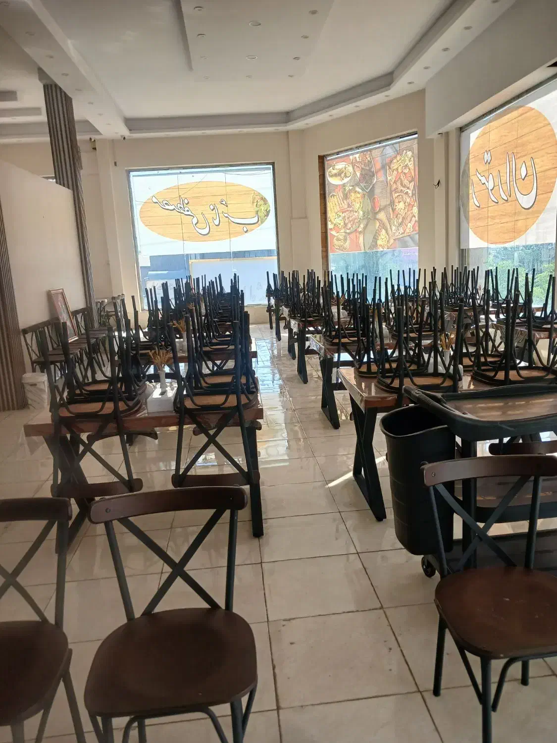 میز و صندلی غذا خوری مدل لهستانی در حد نو|میز و صندلی غذاخوری|پردیس, شهرک صنعتی خرمدشت فاز ۷|دیوار