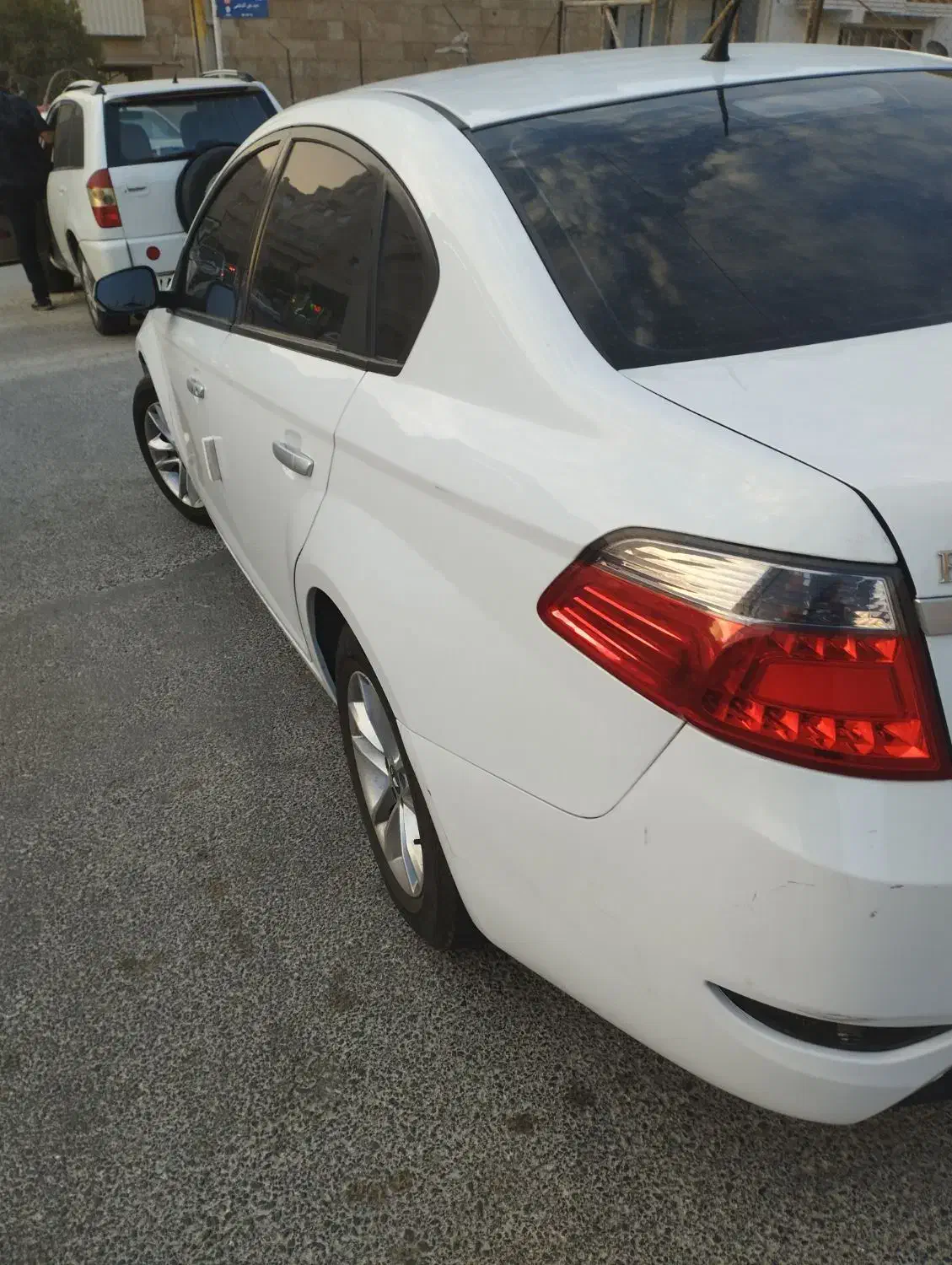 برلیانسh ۳۳۰ اتومات ۹۷|خودرو سواری و وانت|تبریز, |دیوار