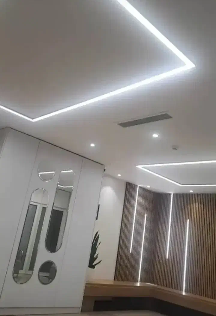 رنگ آمیزی ساختمان و درب پنجره|خدمات پیشه و مهارت|جیرفت, |دیوار