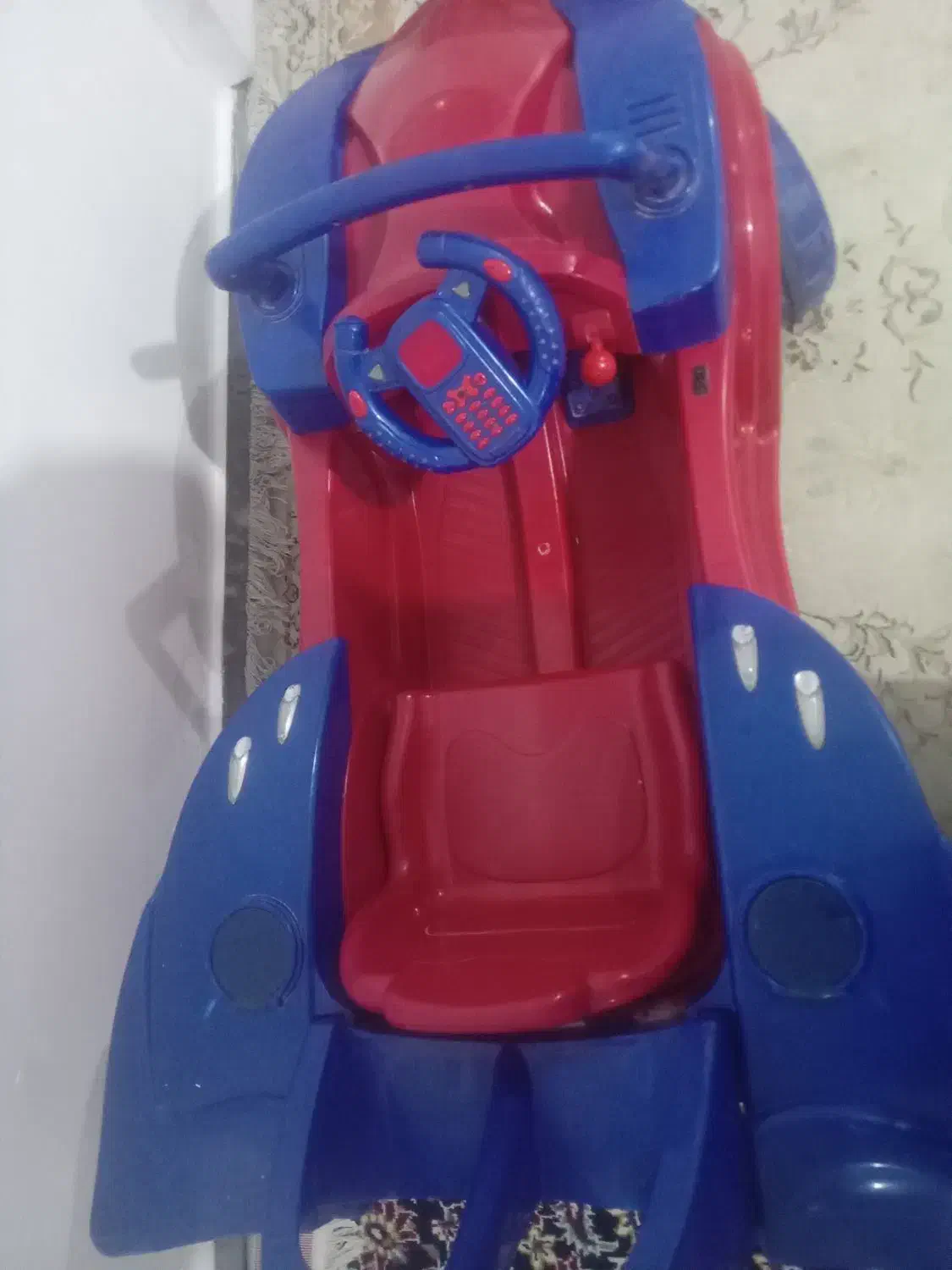 ۱۳۰۰۰۰۰۰|اسباببازی بچه|کرج, اسدآباد|دیوار