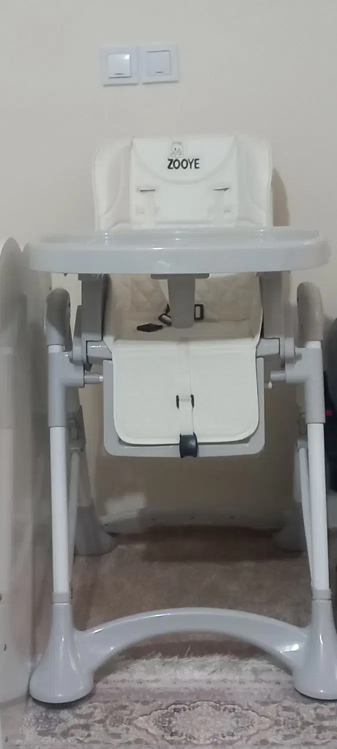 صندلی غذا|تخت و صندلی بچه|ارومیه, |دیوار