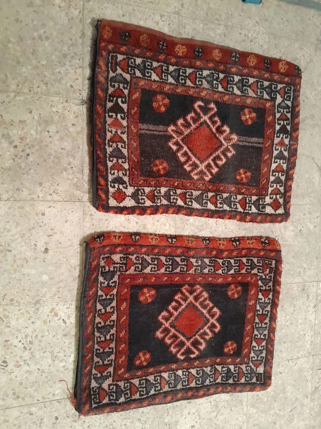 ۲عددفرش وگلیم قدیمی قشقایی|گلیم، جاجیم، گبه|اصفهان, تیران|دیوار