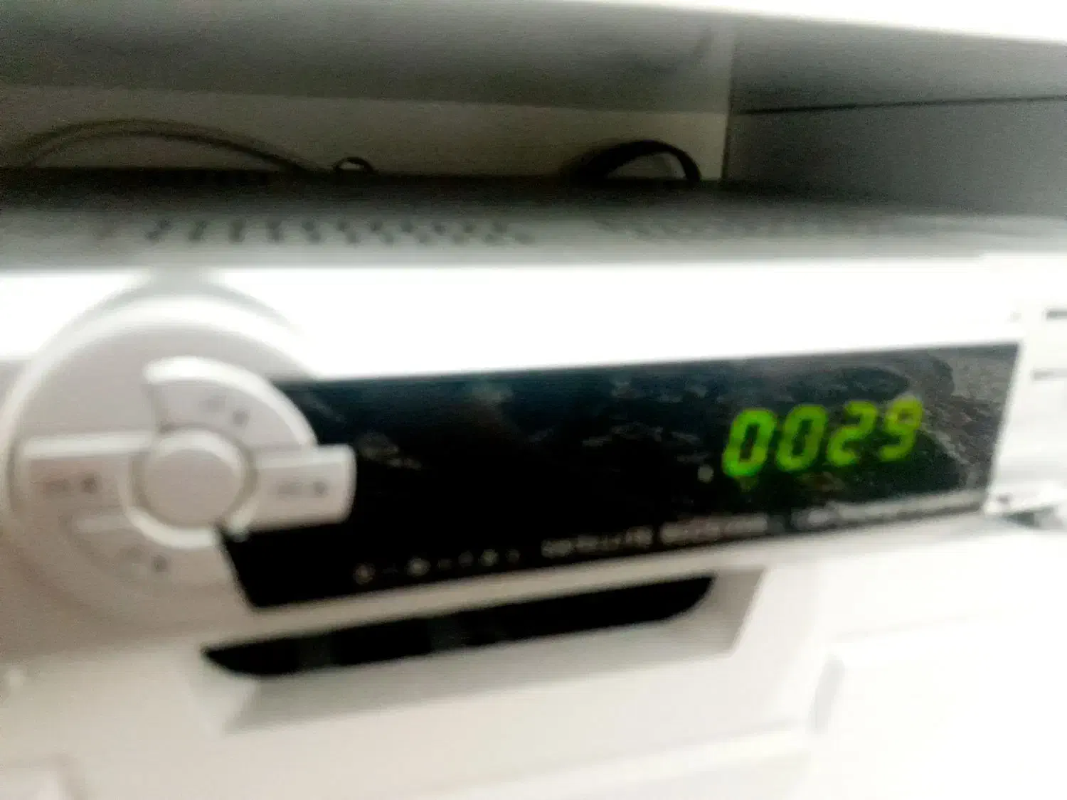 گیرنده دیجیتال|تلویزیون و پروژکتور|مسجد سلیمان, |دیوار