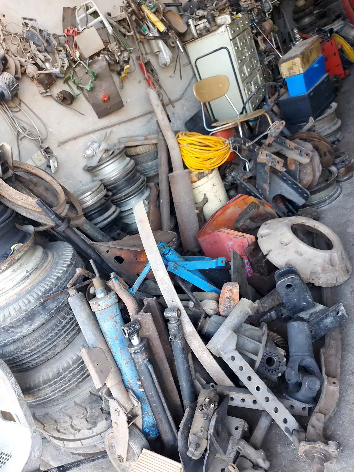 لوازم یدکی استوک تراکتور و رینگ و لاستیک|قطعات یدکی و لوازم جانبی|فاضل آباد, |دیوار