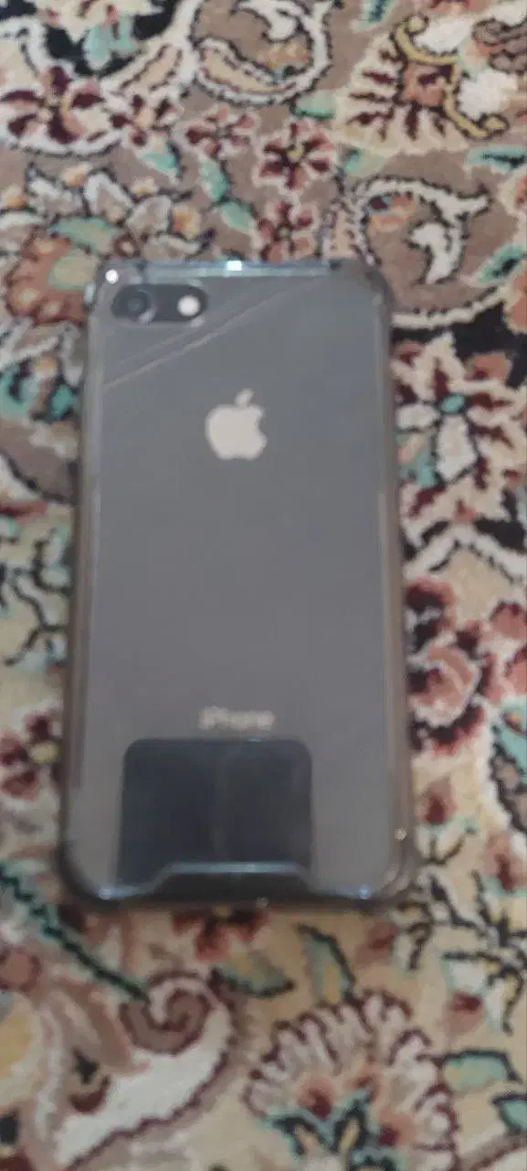 ایفون ۸ کارتون شارژر همچی داره معاوضه هم دارم|موبایل|ساری, |دیوار