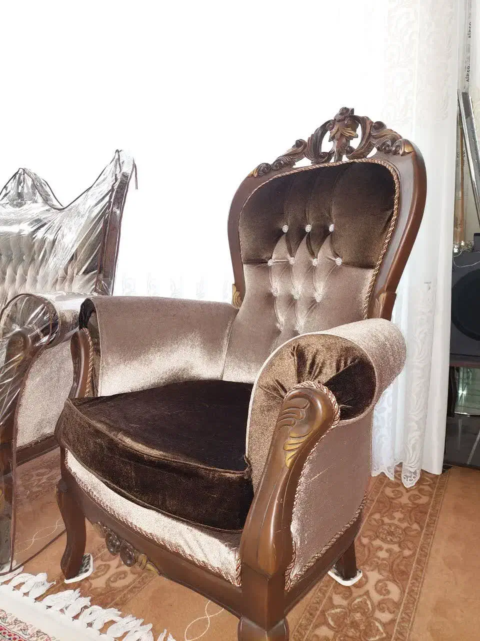 مبلمان ۹ نفره|مبلمان خانگی و میز عسلی|خمینی‌شهر, |دیوار