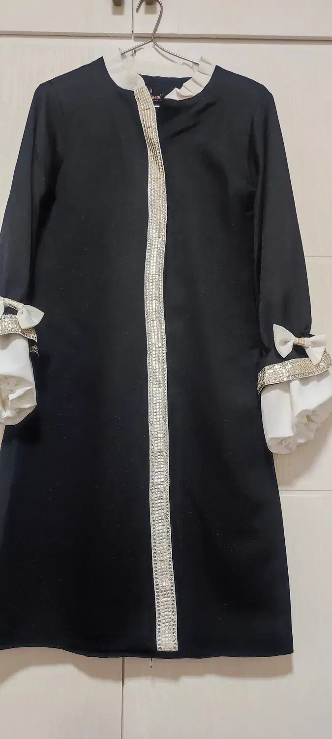 مانتو|لباس|تهران, خواجه نصیر طوسی|دیوار