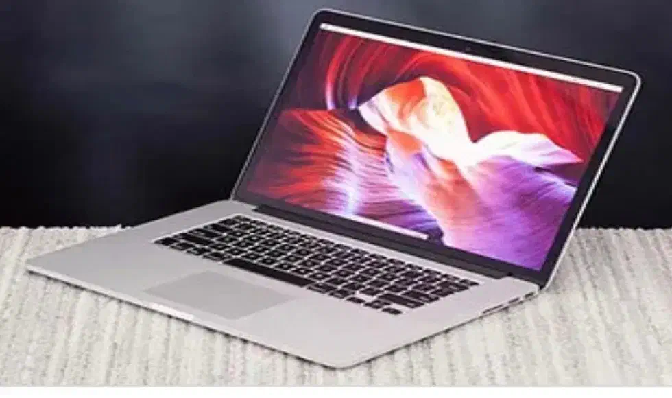 مک بوک پرو سخت افزار قدرتمند ۱۵.۶|رایانه همراه|اصفهان, سپاهانشهر|دیوار