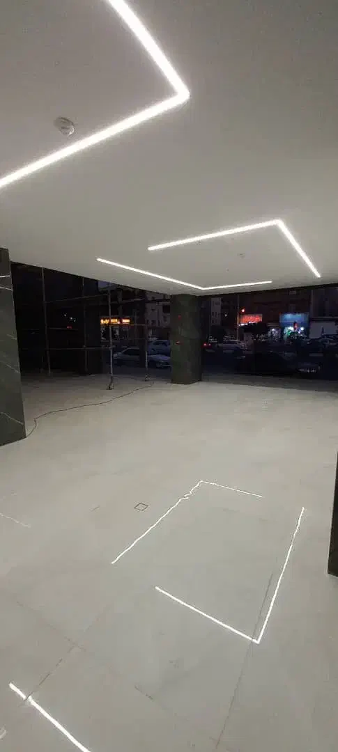 اجاره مغازه ۱۷۵ متر همکف ۸۵ متر نیم طبقه|اجارهٔ مغازه و غرفه|هشتگرد, شهرک کوثر|دیوار