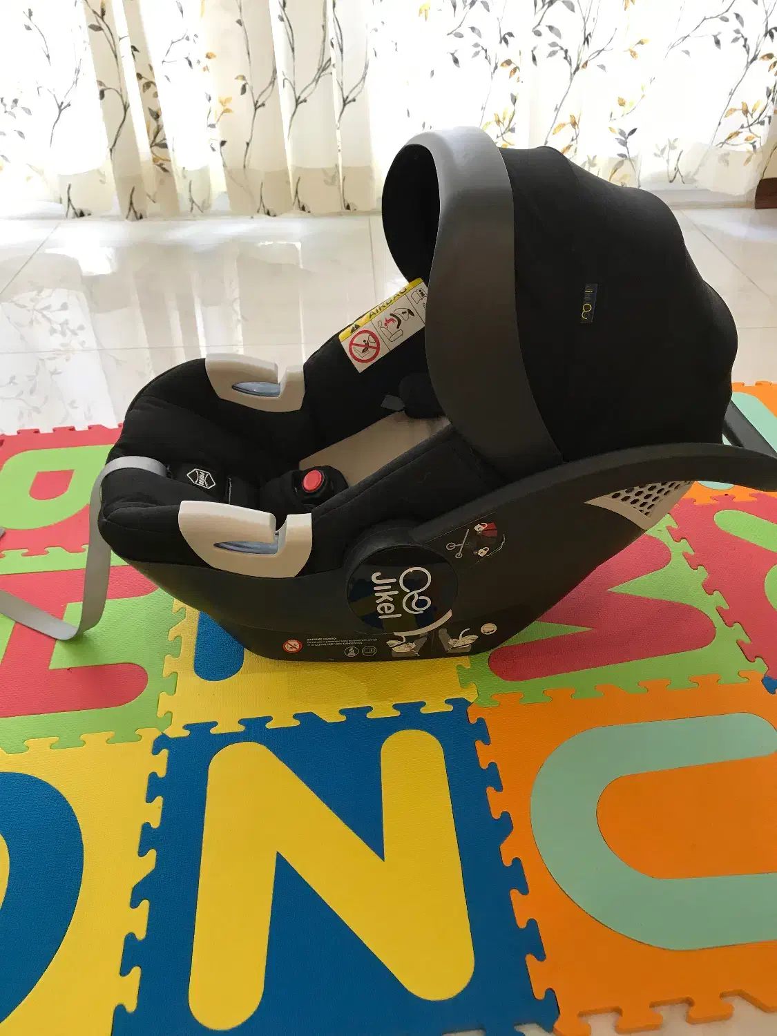 کریر فرانسوی جیکل|کالسکه و لوازم جانبی|لاهیجان, شیشه گران|دیوار