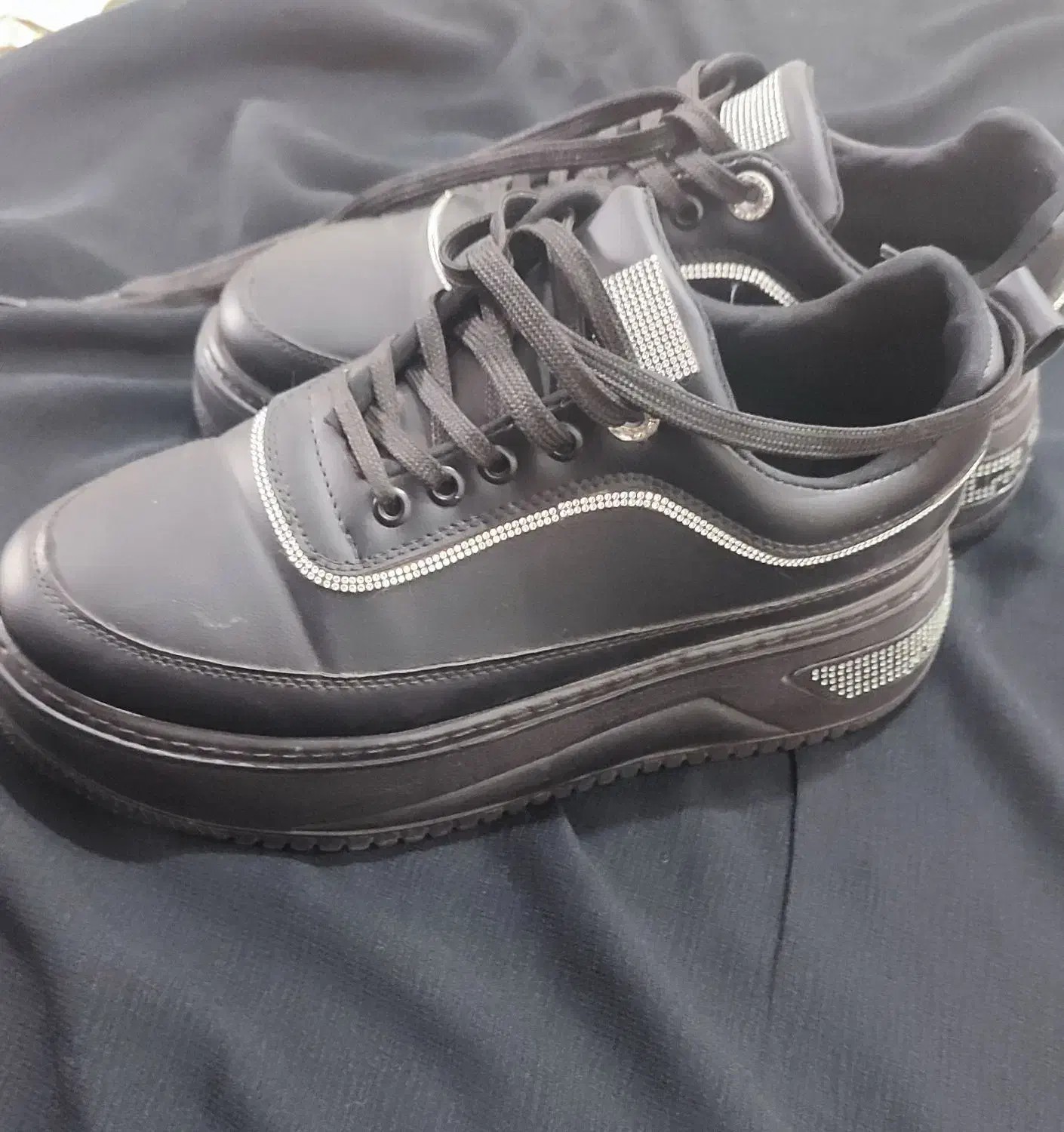 اسپورت|کیف، کفش، کمربند|سرپل ذهاب, |دیوار