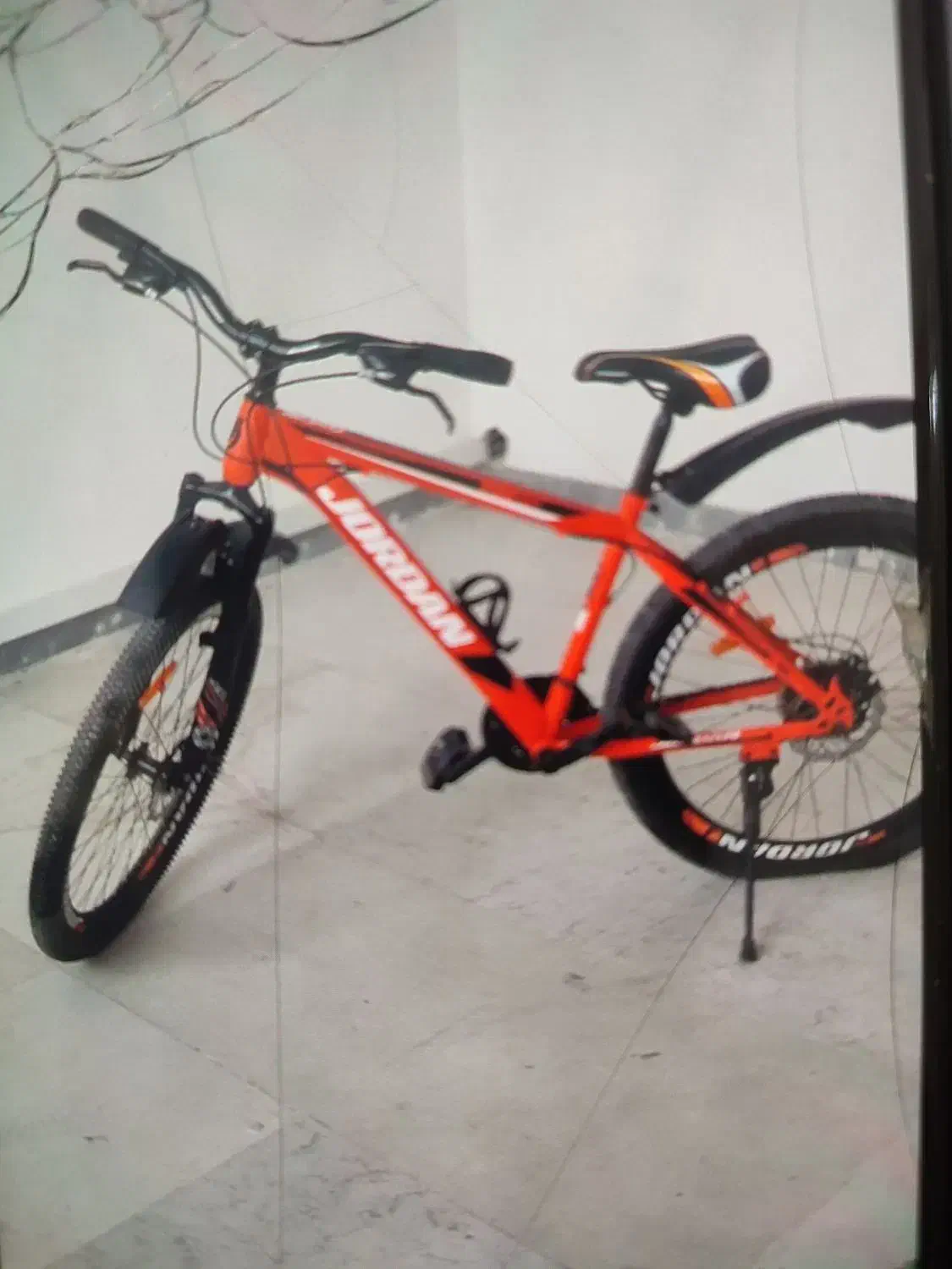 شیبان|دوچرخه، اسکیت، اسکوتر|باوی, |دیوار