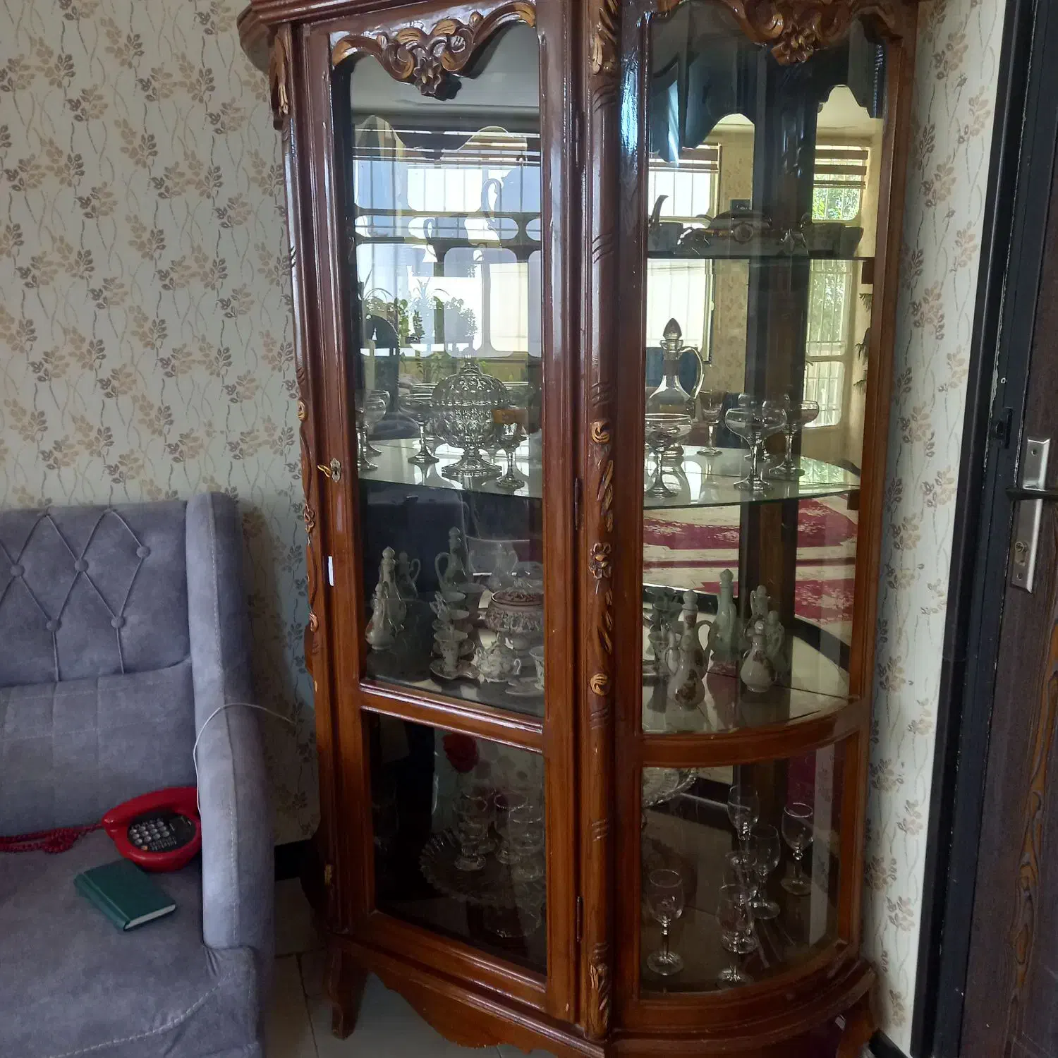 بوفه|بوفه، ویترین، کنسول|یزد, |دیوار