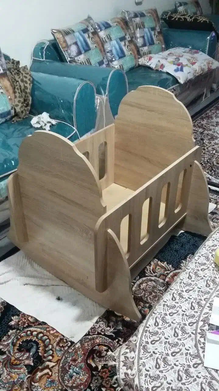 گهواره نوزاد|اسباب و اثاث بچه|شیراز, شهرک نیروی انتظامی|دیوار