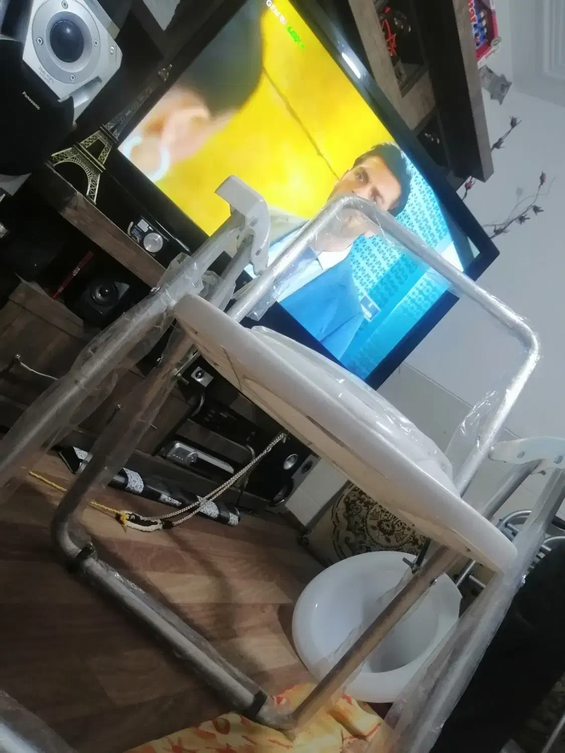 دستشویی فرنگی|لوازم سرویس بهداشتی|صدرا-فارس, فاز ۲|دیوار