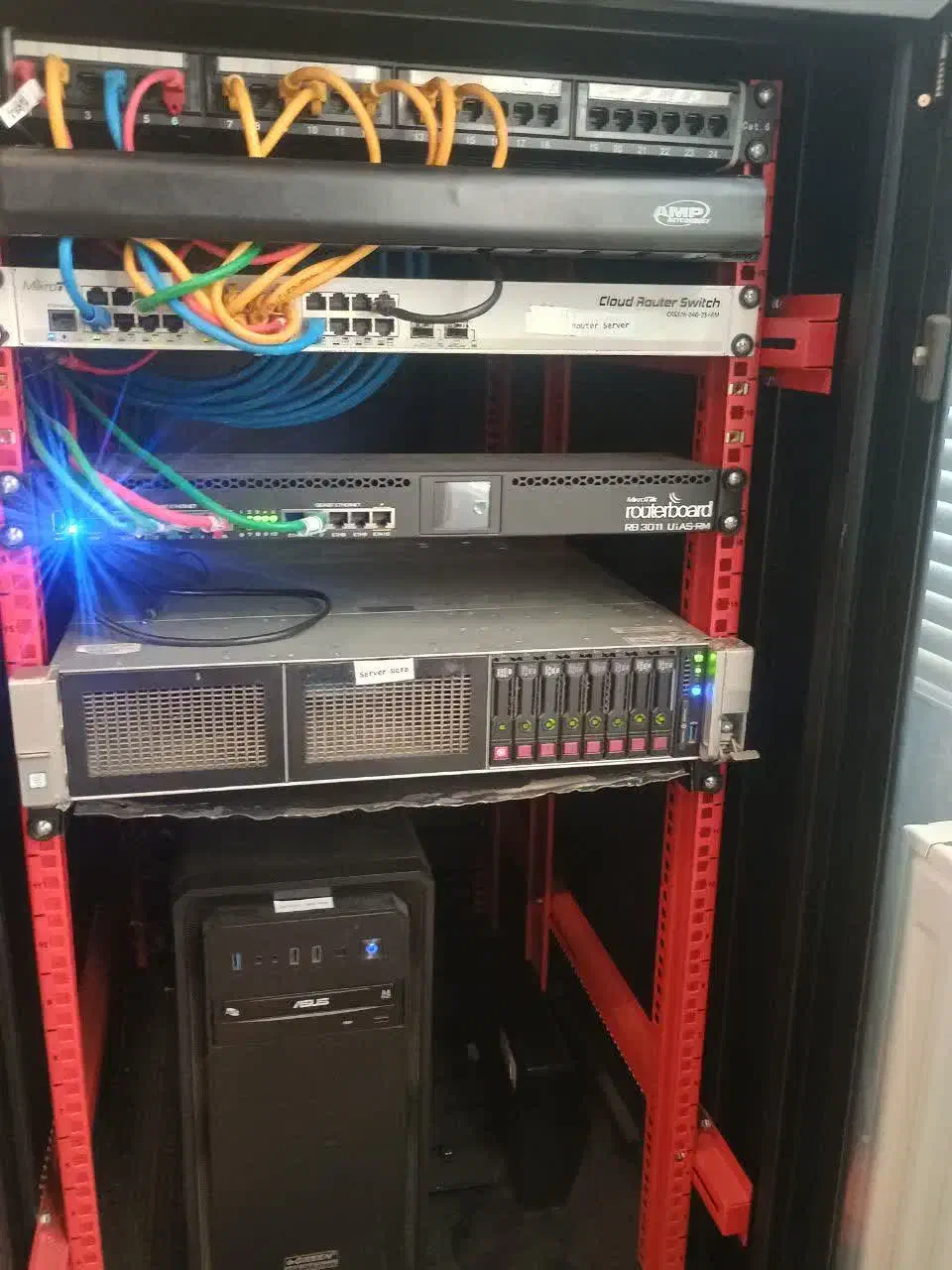 کارشناس شبکه هستم ، انجام اموراکتیو و پسیو شبکه|خدمات رایانه‌ای و موبایل|مشهد, گوهرشاد|دیوار