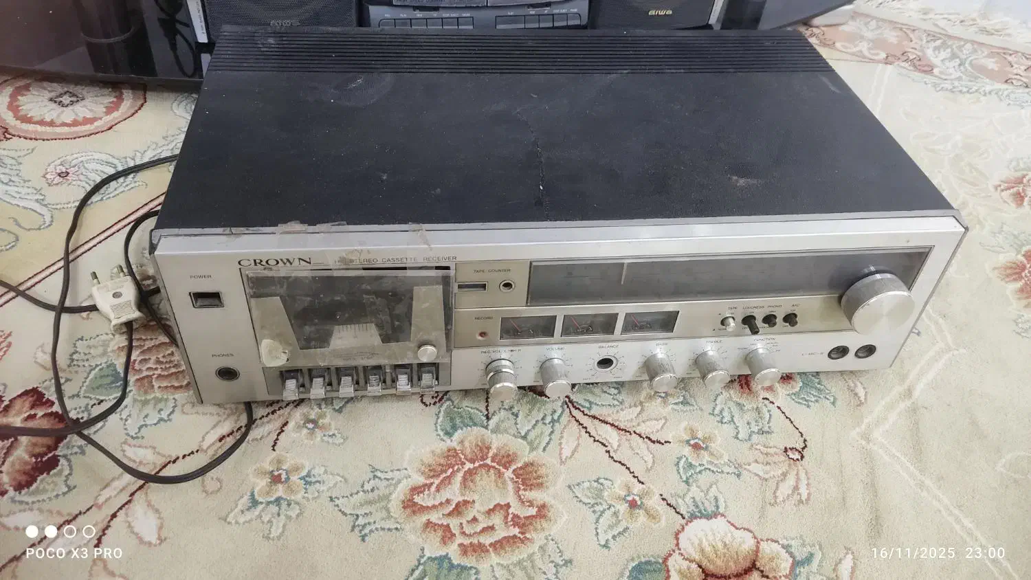 استریو قدیمی بدونه باند|سیستم صوتی خانگی|بروجرد, |دیوار