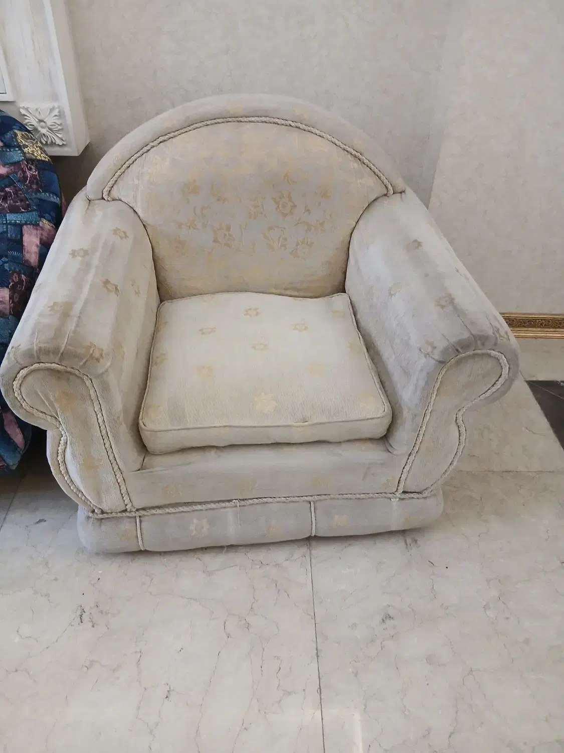 مبل رایگان|مبلمان خانگی و میز عسلی|مشهد, کوثر|دیوار