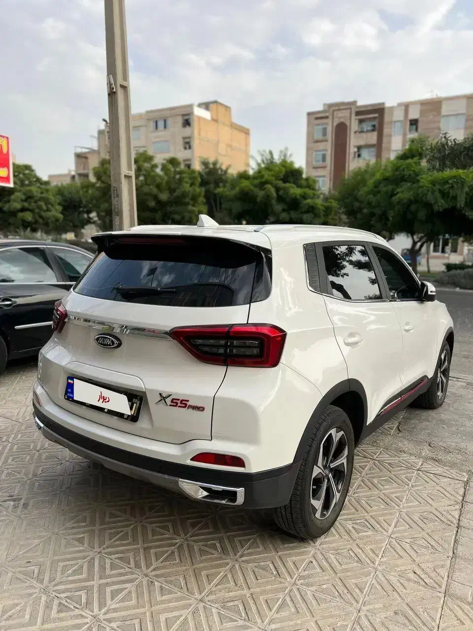 1401/X55|خودرو سواری و وانت|چهارباغ, |دیوار