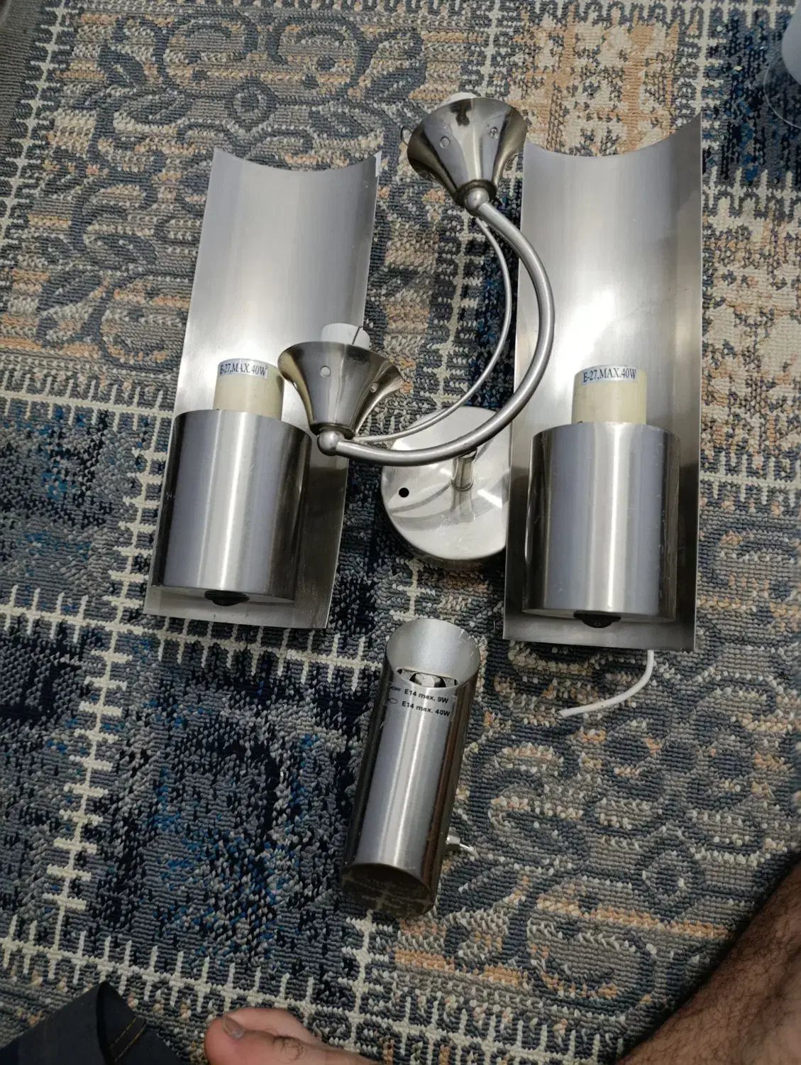 چراغ راهرو و تزئینی|ریسه و چراغ تزئینی|سبزوار, شهدا|دیوار