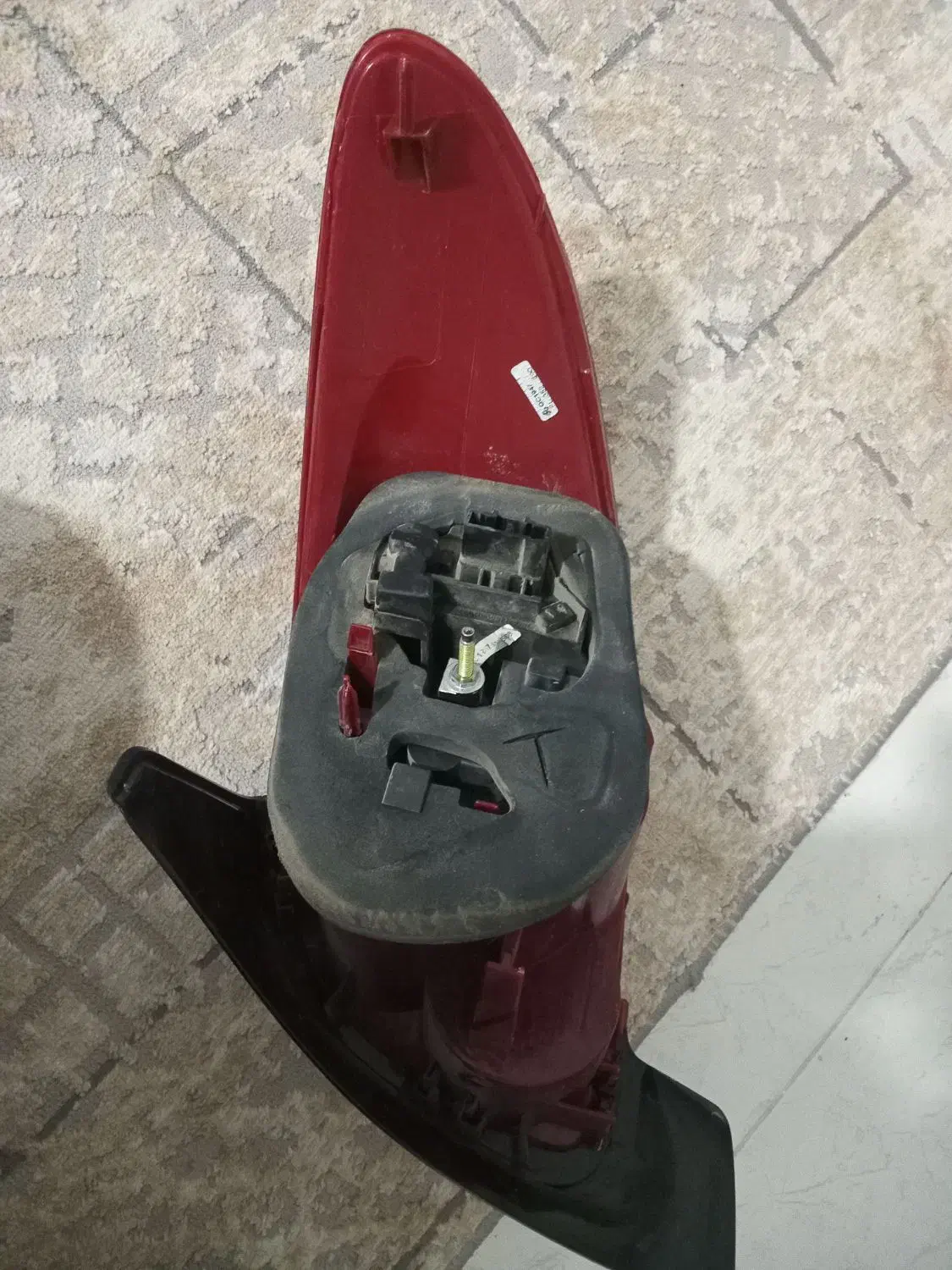 چراغ عقب ۲۰۶|قطعات یدکی و لوازم جانبی|هشتگرد, فاز ۷ مهستان|دیوار