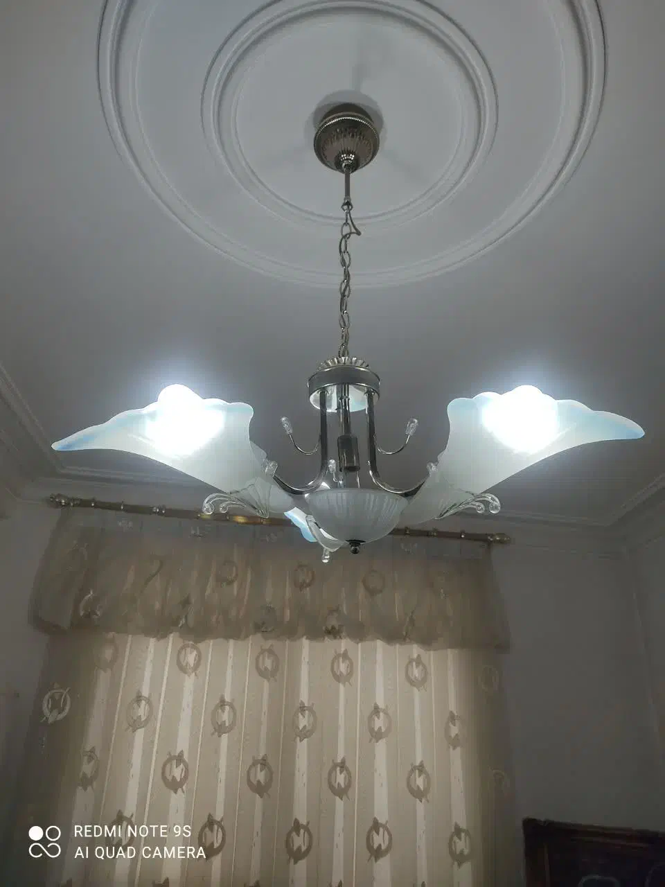 لوستر چراغ آویز|لوستر و چراغ آویز|قم, گلزار|دیوار