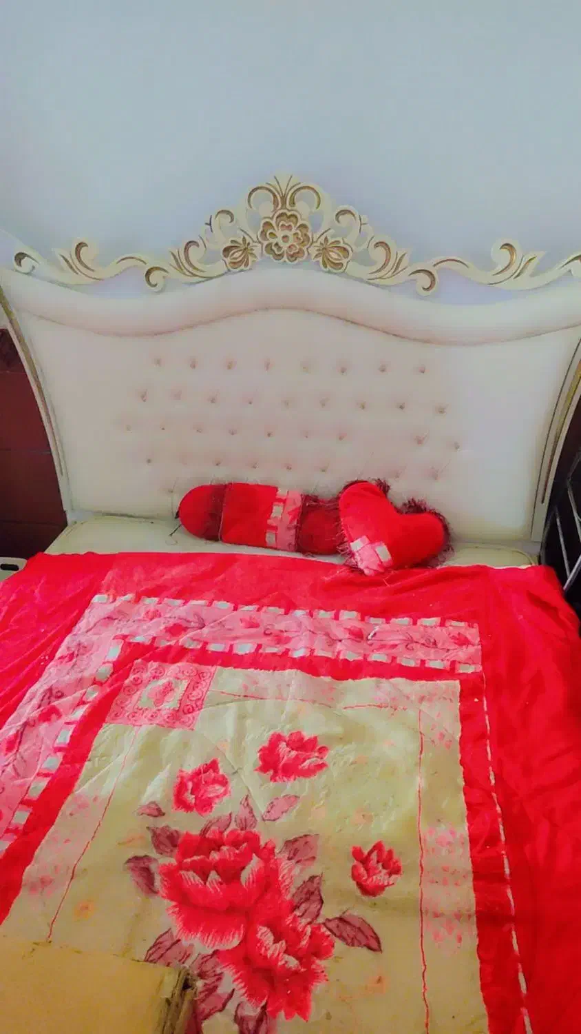 تخت خواب2نفره همراه با تشک نو|تخت و سرویس خواب|بندر ماهشهر, |دیوار