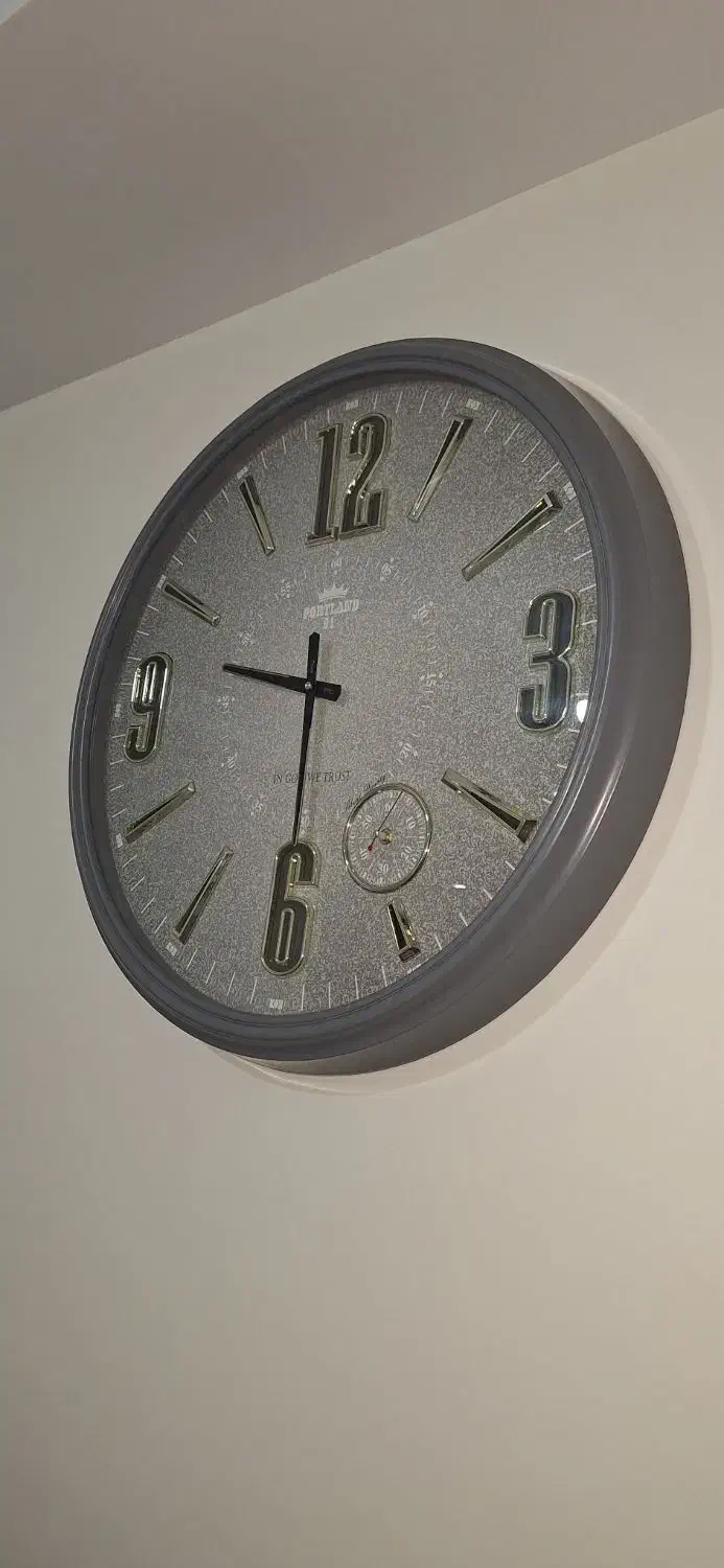 ساعت دیواری بزرگ ( نو نو )|ساعت دیواری و تزئینی|تهران, جنت‌آباد جنوبی|دیوار