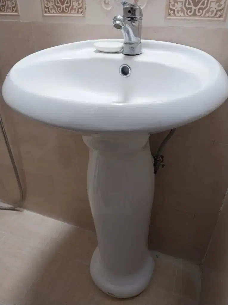 روشویی|لوازم سرویس بهداشتی|صدرا-فارس, فاز ۱|دیوار