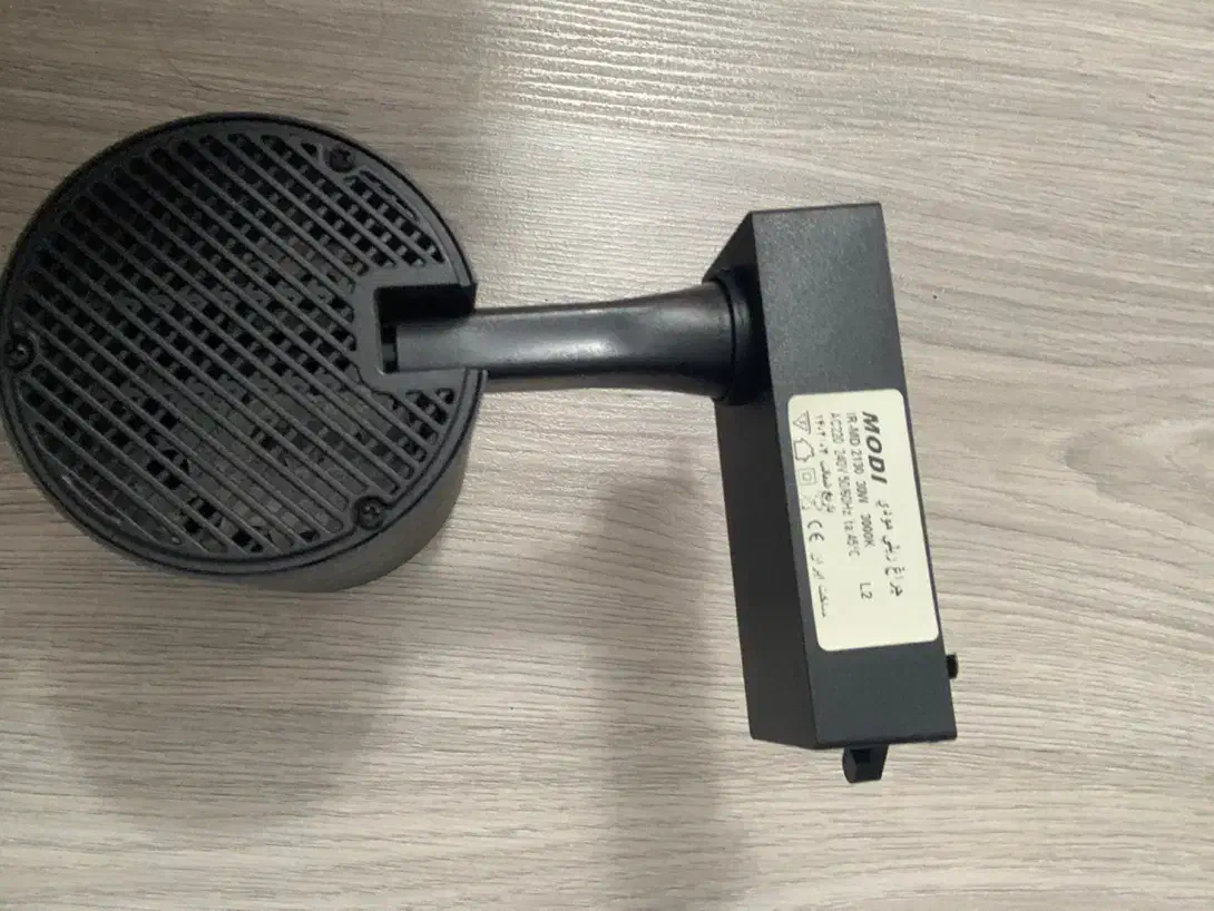 چراغ ریلی|لامپ و چراغ|رشت, توشیبا|دیوار