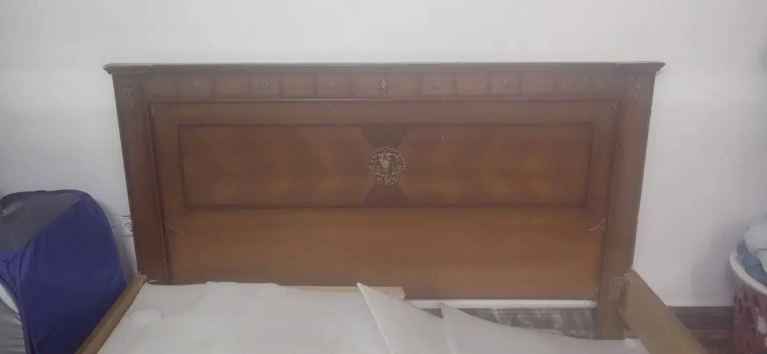 تخت|تخت و سرویس خواب|شیراز, گویم|دیوار