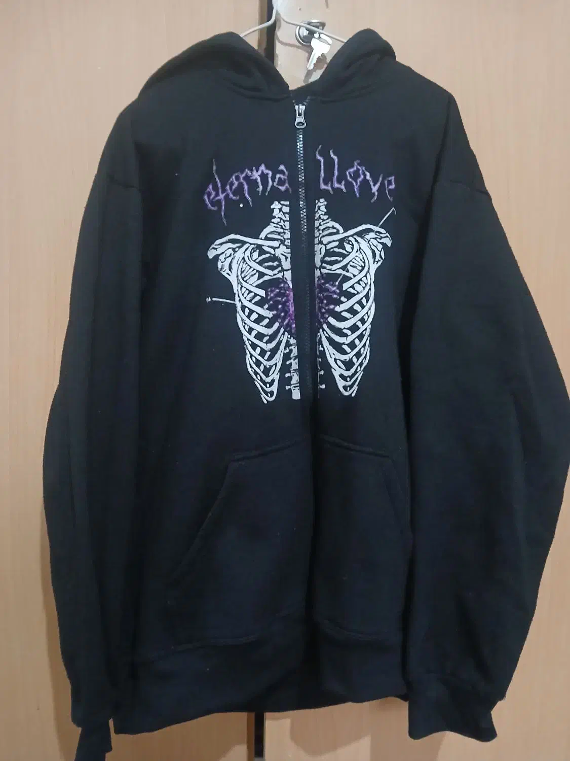 سویشرت تو کرکی نو|لباس|نظرآباد, نظرآباد|دیوار