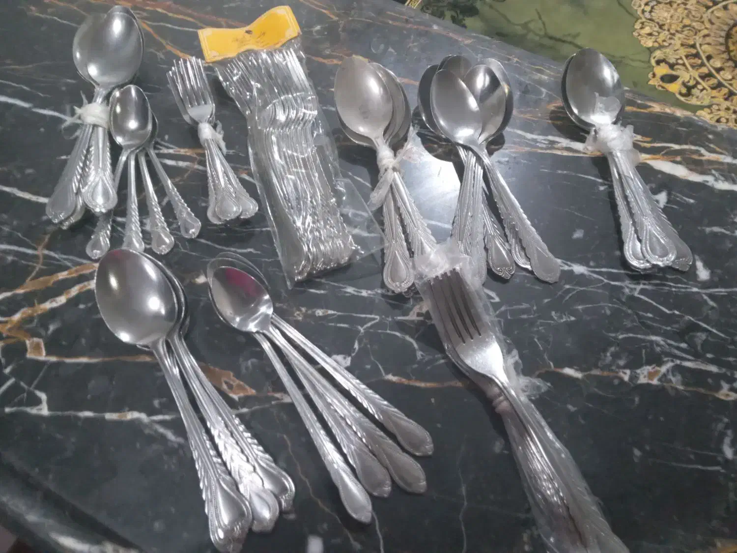 قاشق چنگال ورق بزنین|ظروف سرو و پذیرایی|زابل, |دیوار