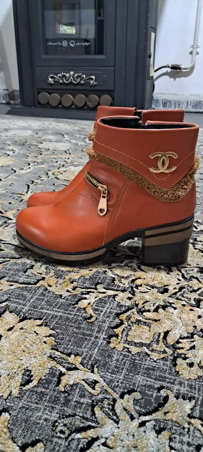 نیم بوت چرم خوش رنگ|کیف، کفش، کمربند|کوهدشت, |دیوار