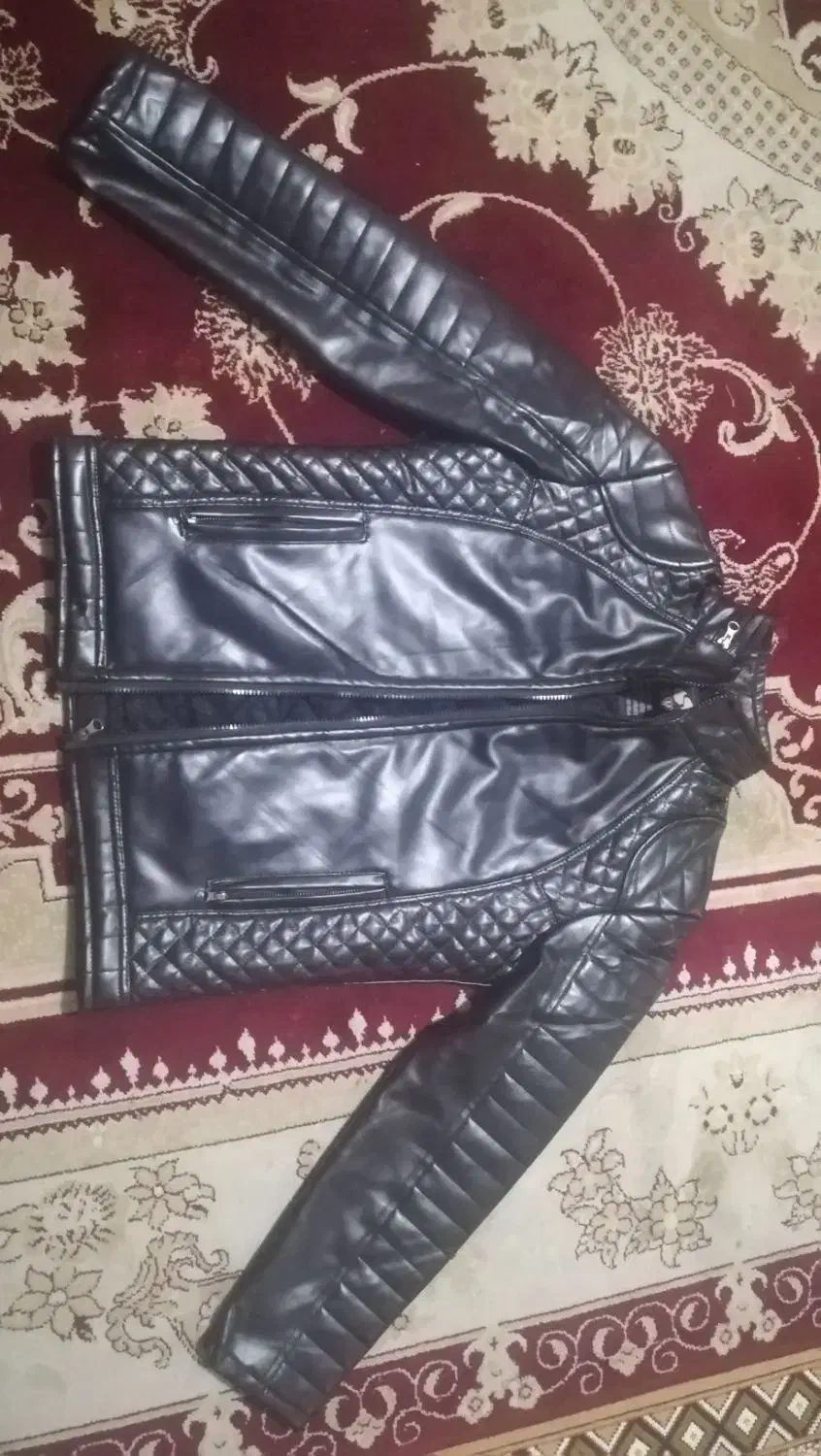 کاپشن چرم مصنوعی نو|لباس|نجفآباد, صالح آباد|دیوار