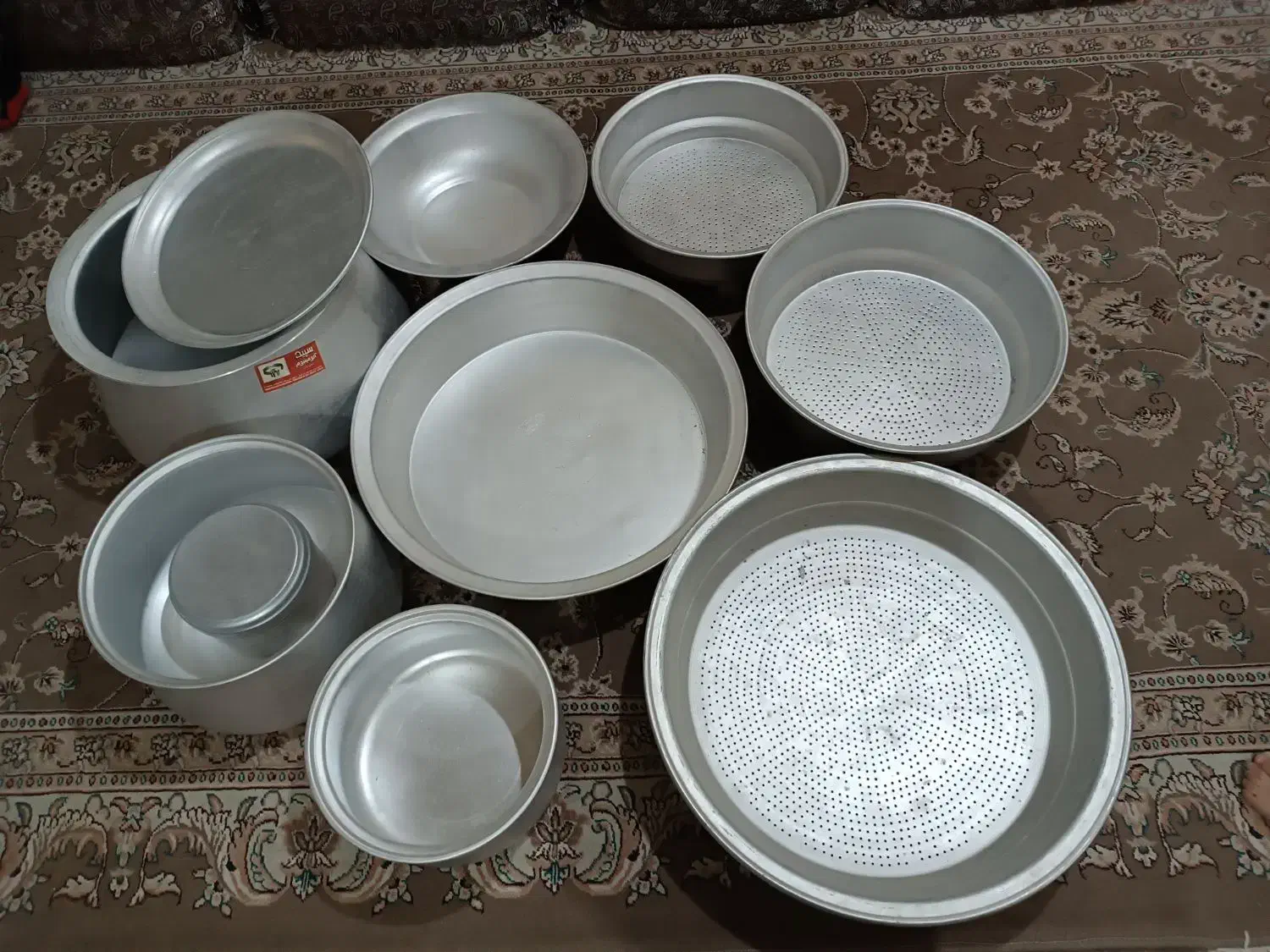 ظروف معدنی|ظروف پخت‌وپز|جهرم, |دیوار