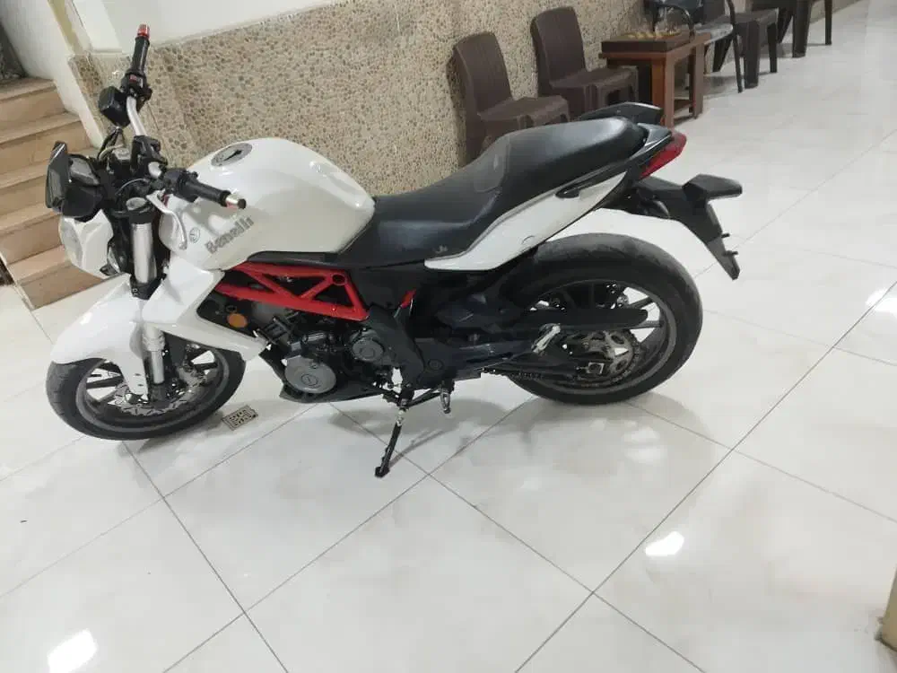 بنلی ۳۰۰ خوش‌قیمت|موتورسیکلت|کیاشهر, |دیوار