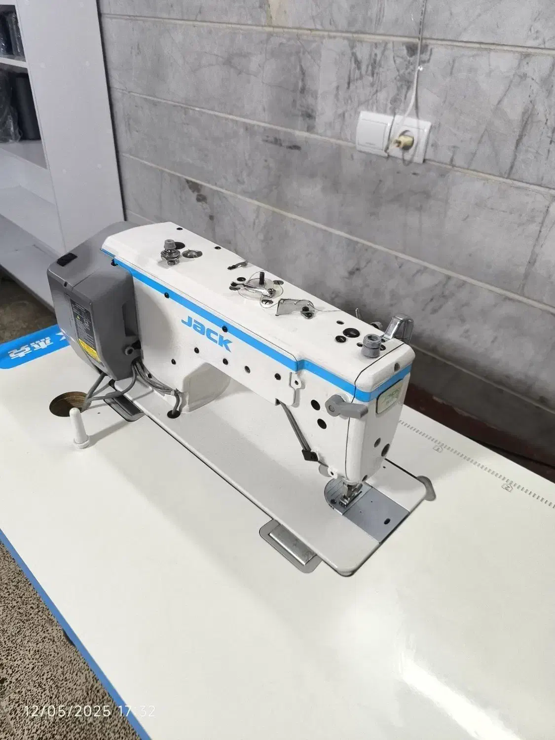 وسط کاری|استخدام صنعتی، فنی، مهندسی|تهران, مشیریه|دیوار