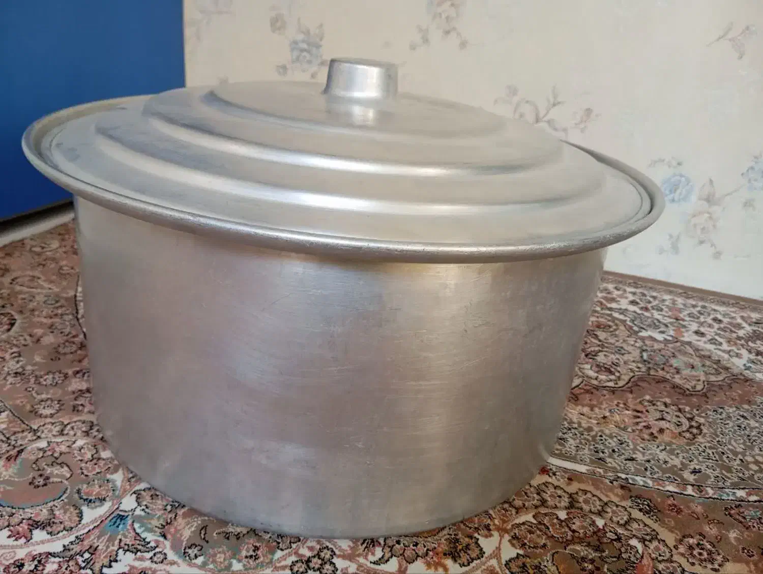 قابلمه روی|ظروف پختوپز|قرچک, مهدیه|دیوار