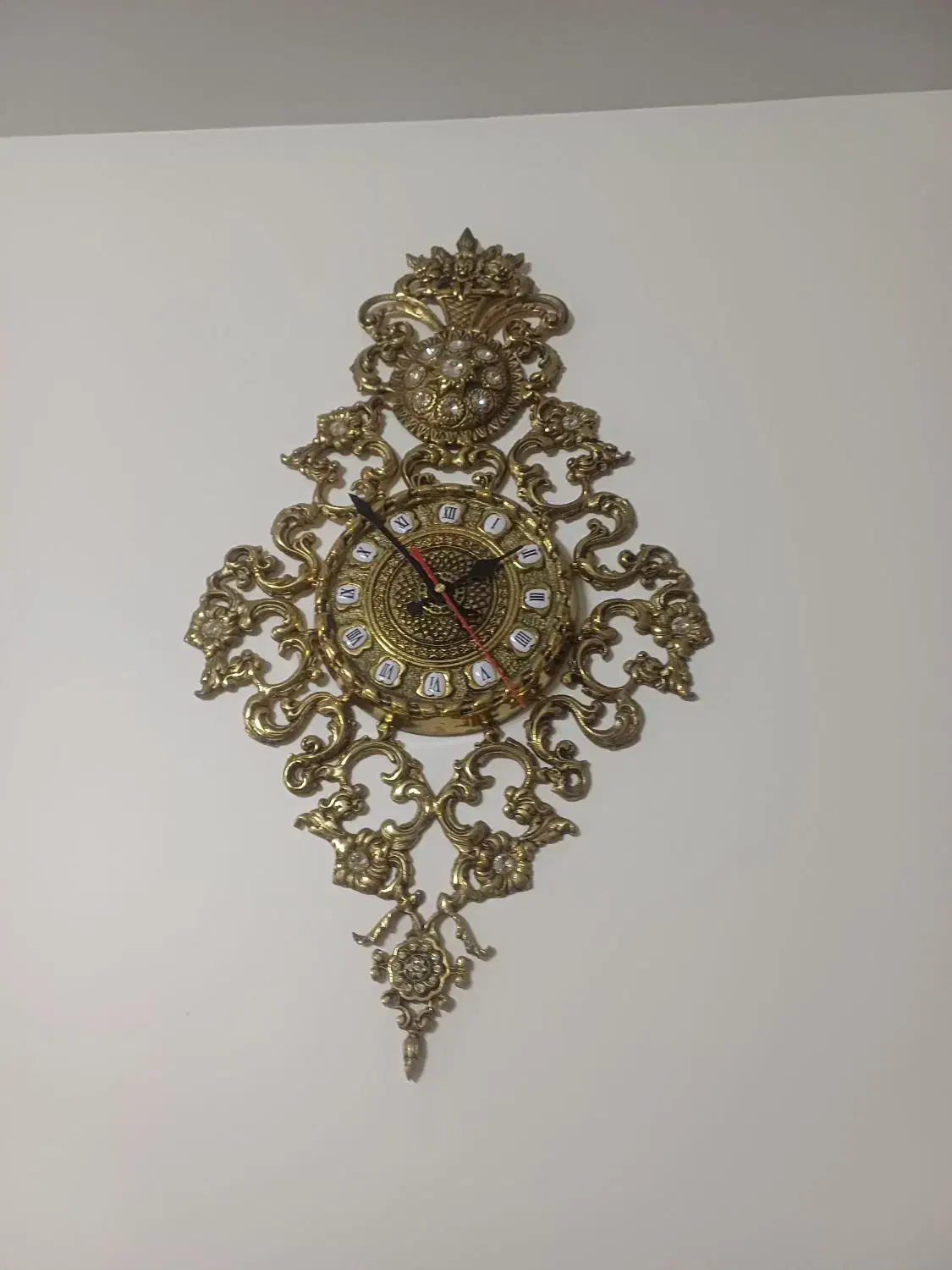 ساعت برنجی سالم و بدون صدا|ساعت دیواری و تزئینی|تهران, فلاح|دیوار